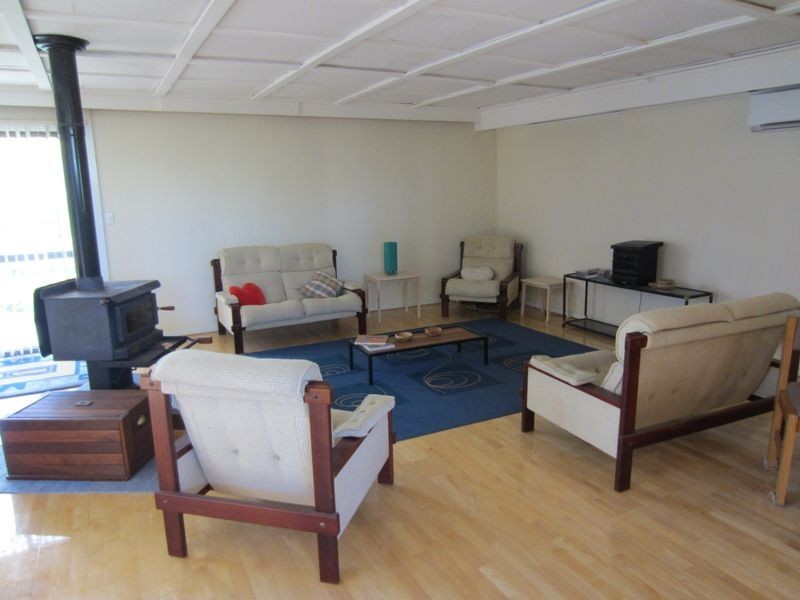 33 Clytie Road, Silver Sands WA 6210