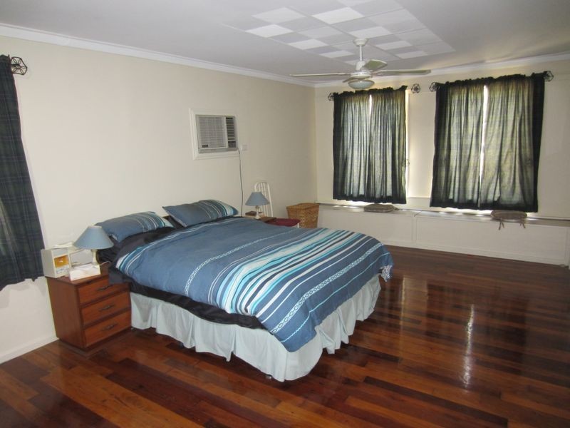 33 Clytie Road, Silver Sands WA 6210