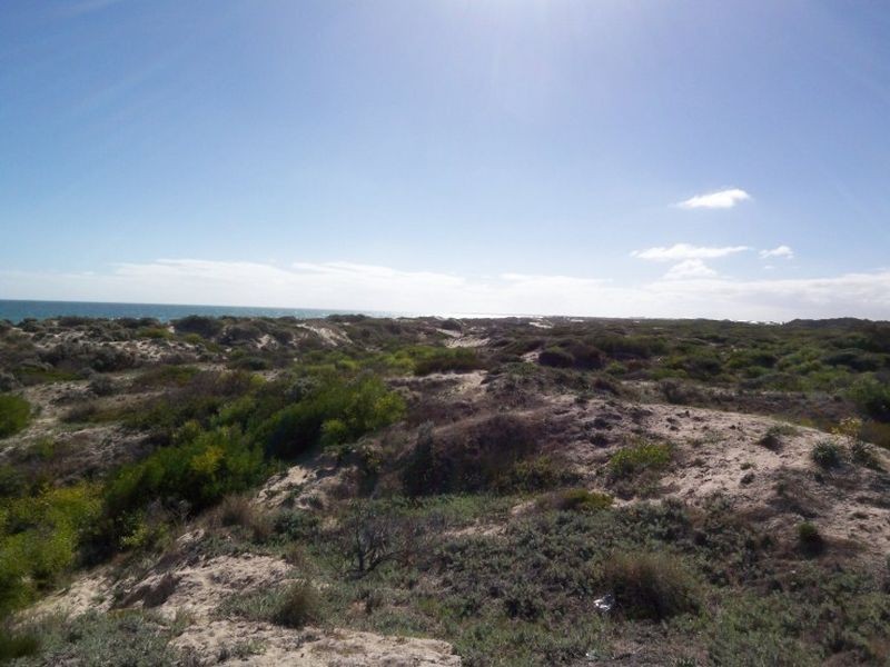 10 Yanrey Street, Golden Bay WA 6174