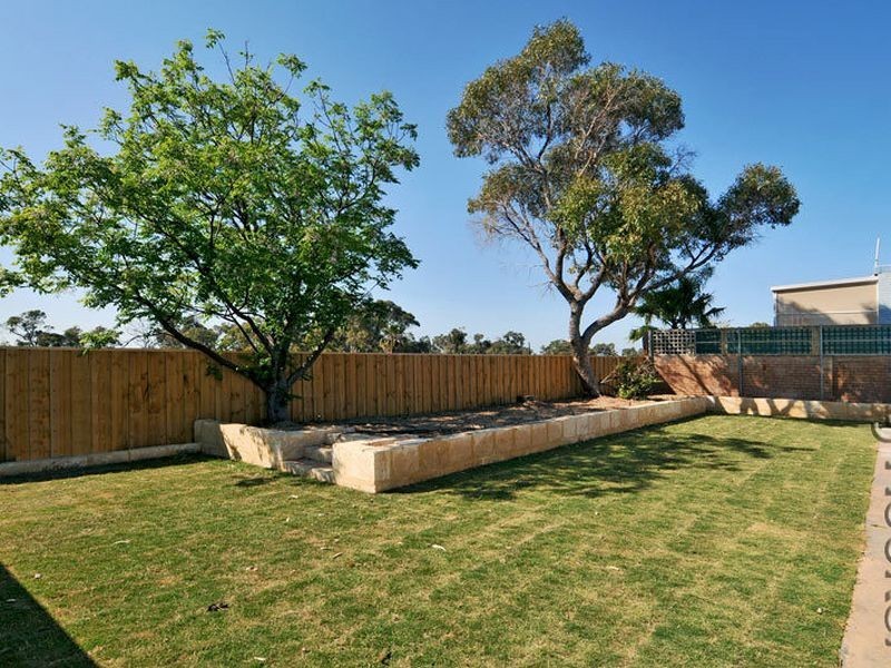 31 Selene Way, San Remo WA 6210