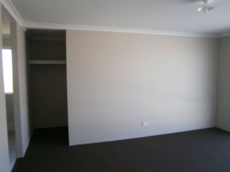 186 Yindana Blvd, Lakelands WA 6180