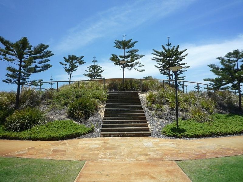 34 Buckingham Drive, Wannanup WA 6210