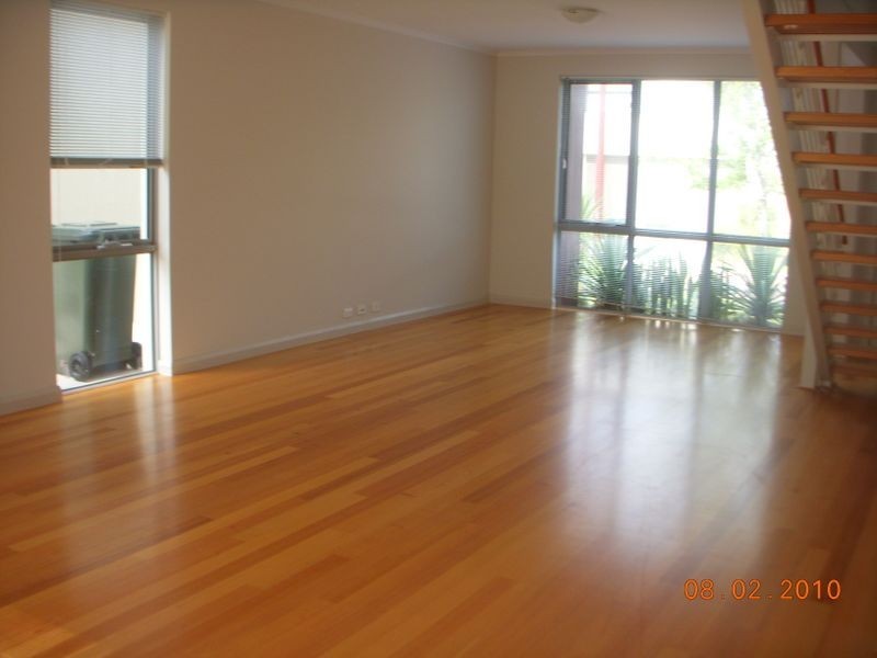 3 Arcot Court, Meadow Springs WA 6210