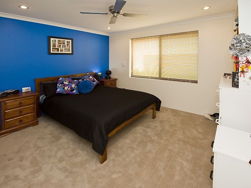 9 Nuchea Vista, Parklands WA 6180