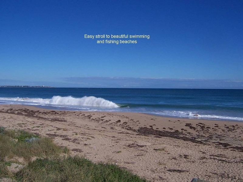 15 Tamar Break, Madora Bay WA 6210