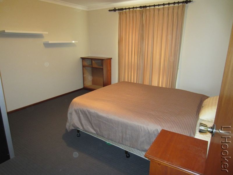 18 Heron Street, Dudley Park WA 6210