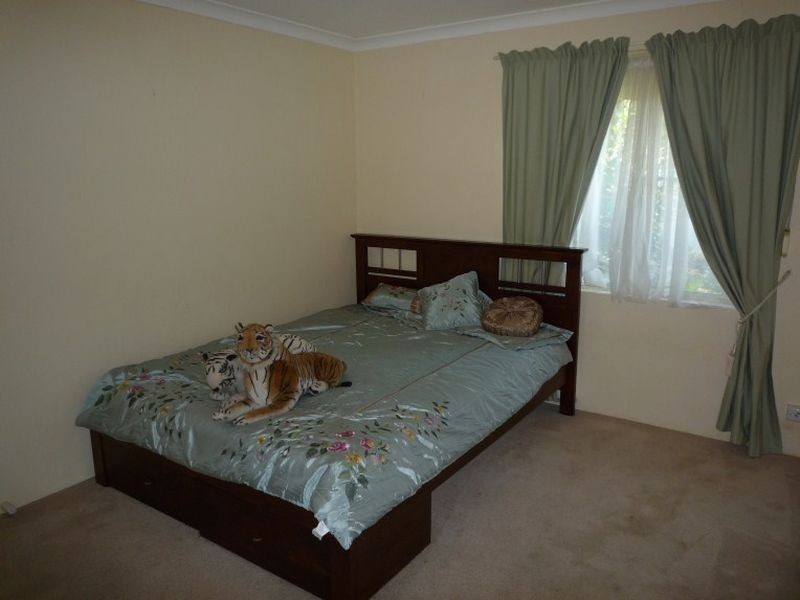 6 Rosebud Place, Halls Head WA 6210