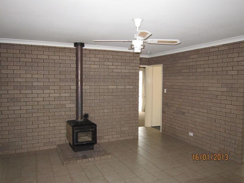 16 Fletcher Way, Mandurah WA 6210