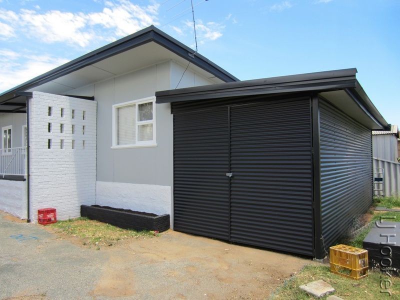 30B Janis Street, Halls Head WA 6210