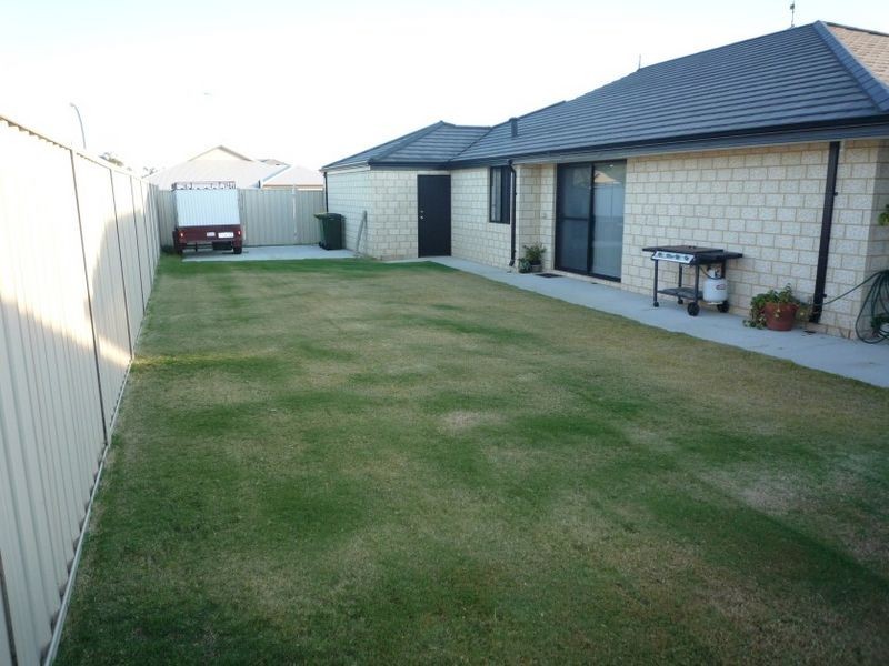 15 Wallaby Road, Dawesville WA 6211