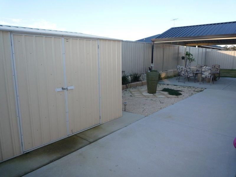 15 Wallaby Road, Dawesville WA 6211