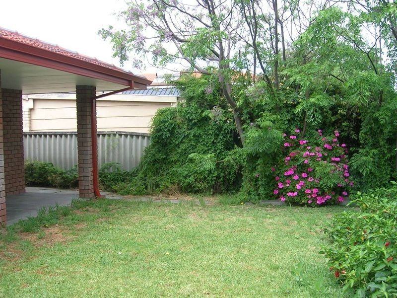 6 Sievewright Street, Silver Sands WA 6210