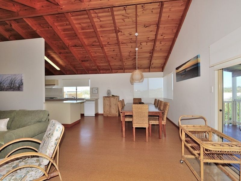 8B Edwards Street, Dawesville WA 6211