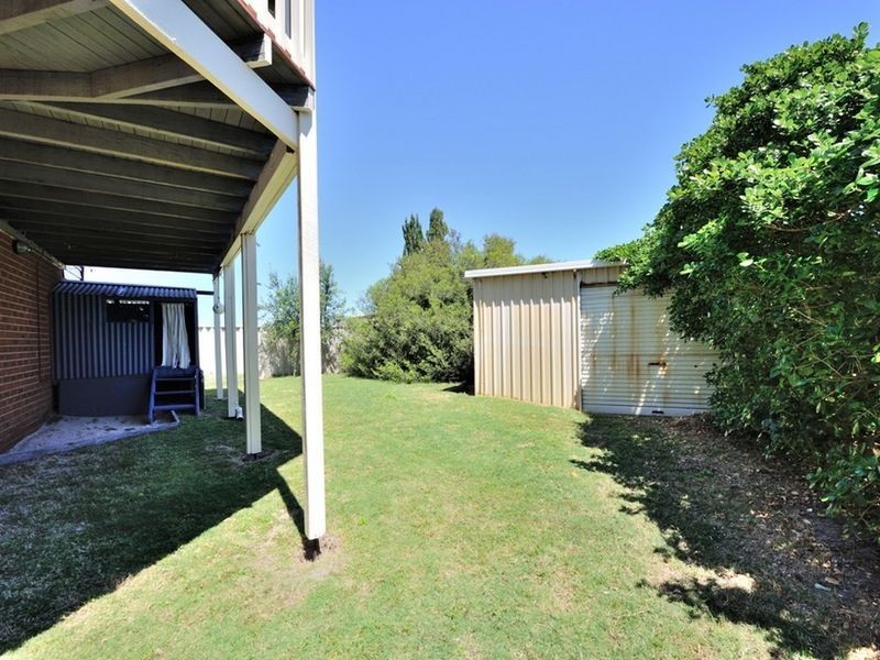 8B Edwards Street, Dawesville WA 6211