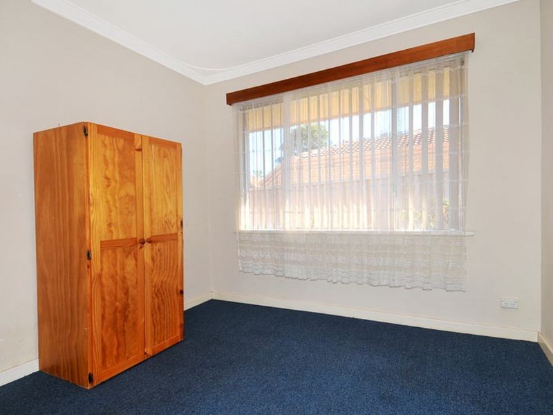 51 Davey Street, Mandurah WA 6210