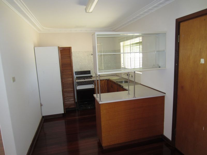 20 Goomarl Street, Dudley Park WA 6210