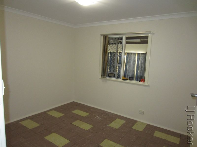 26 Goomarl Street, Dudley Park WA 6210