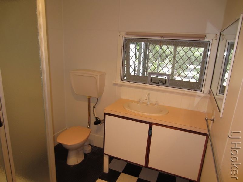 26 Goomarl Street, Dudley Park WA 6210