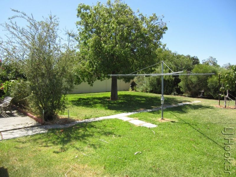 26 Goomarl Street, Dudley Park WA 6210