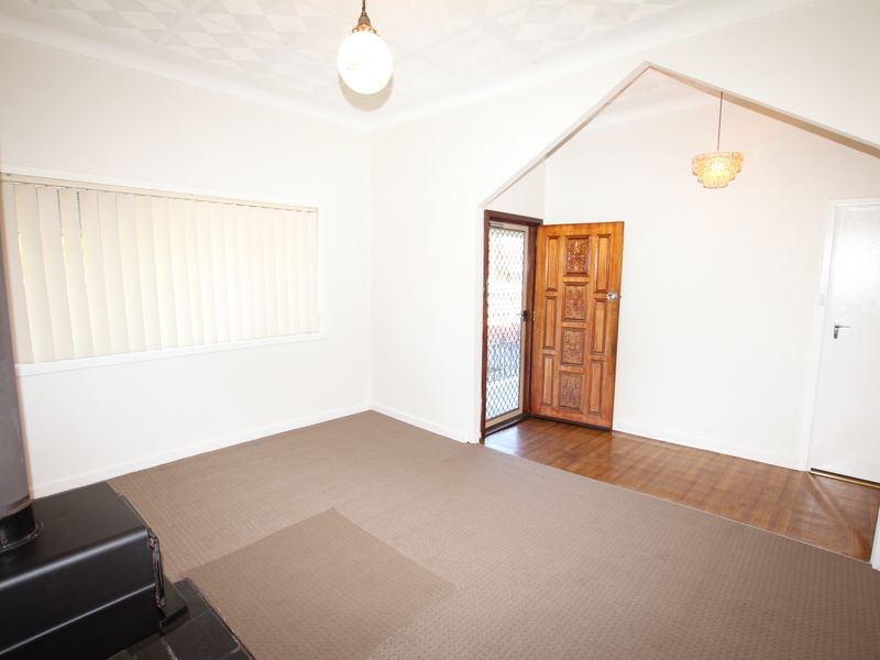 51 Ogden Street, Collie WA 6225