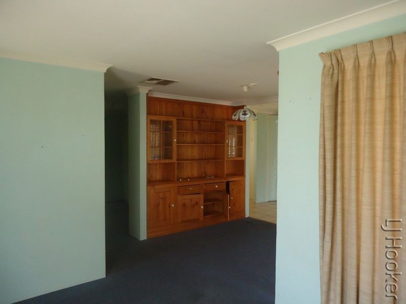 32 Mississippi Drive, Greenfields WA 6210