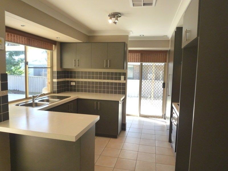 18 Nerine Street, Falcon WA 6210