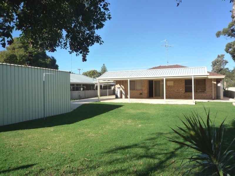 18 Nerine Street, Falcon WA 6210