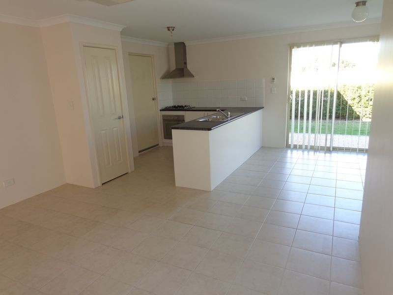 5 Golden Grove, Coodanup WA 6210