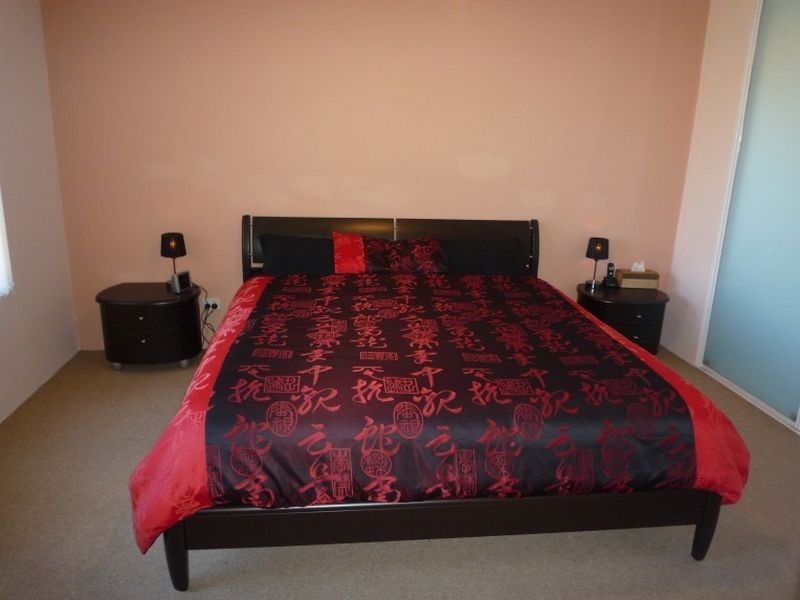 11 Lomatia Ramble, Halls Head WA 6210