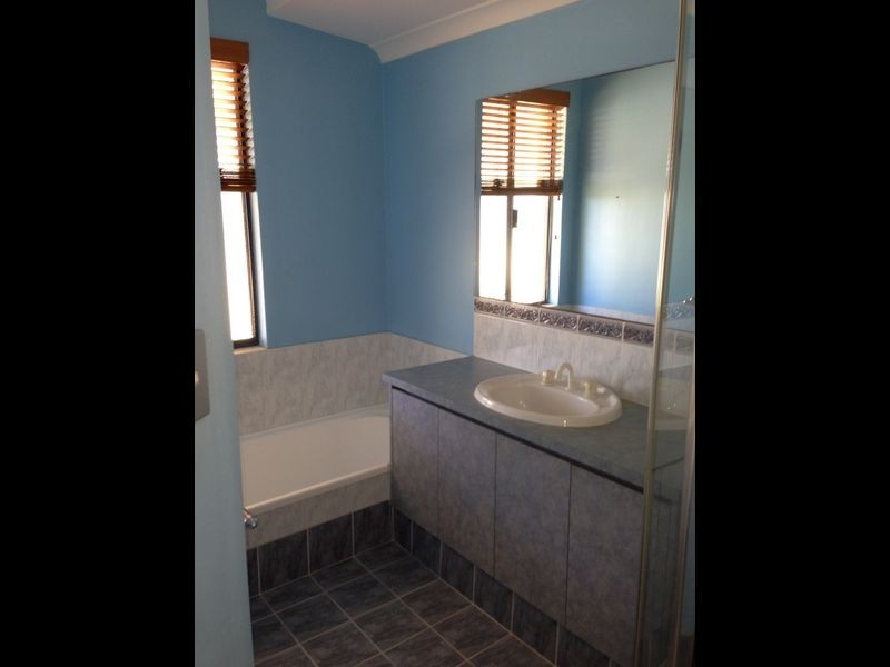 3 Bethel Corner, Halls Head WA 6210