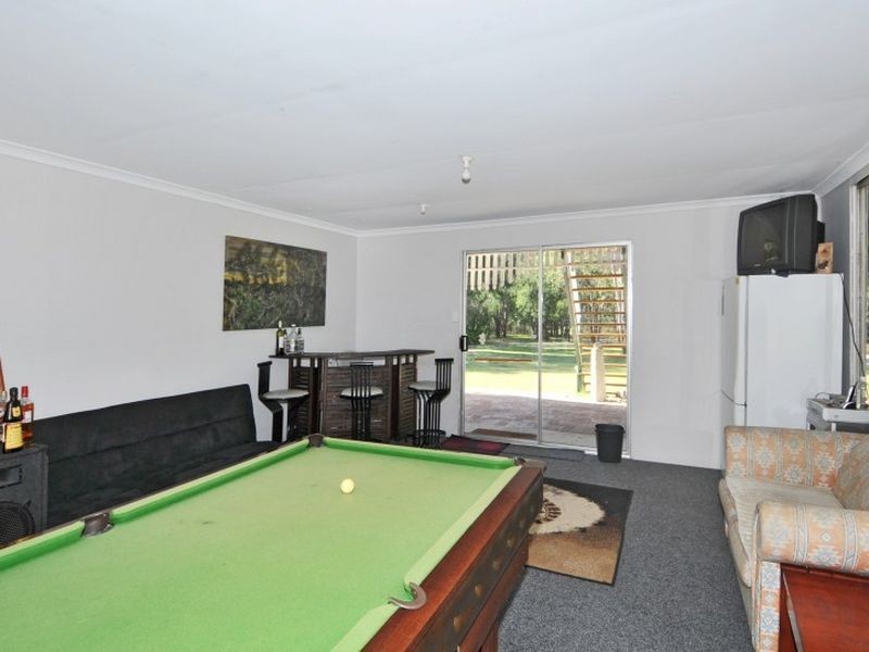 600 Southern Estuary Road, Lake Clifton WA 6215