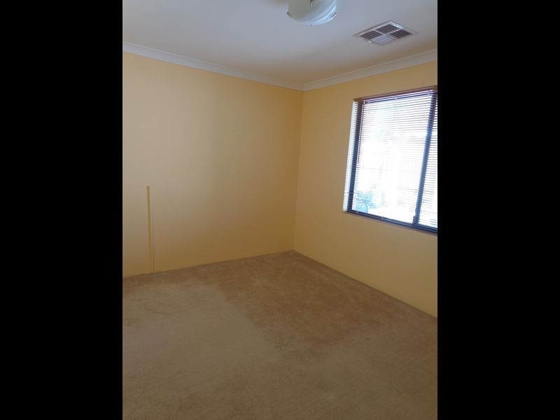 36 Ravendale Drive, Dudley Park WA 6210