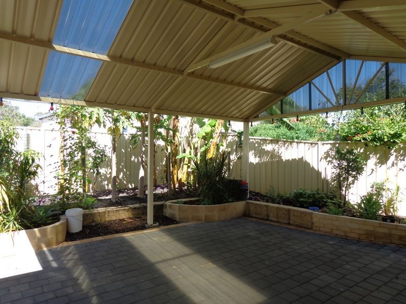 36 Ravendale Drive, Dudley Park WA 6210