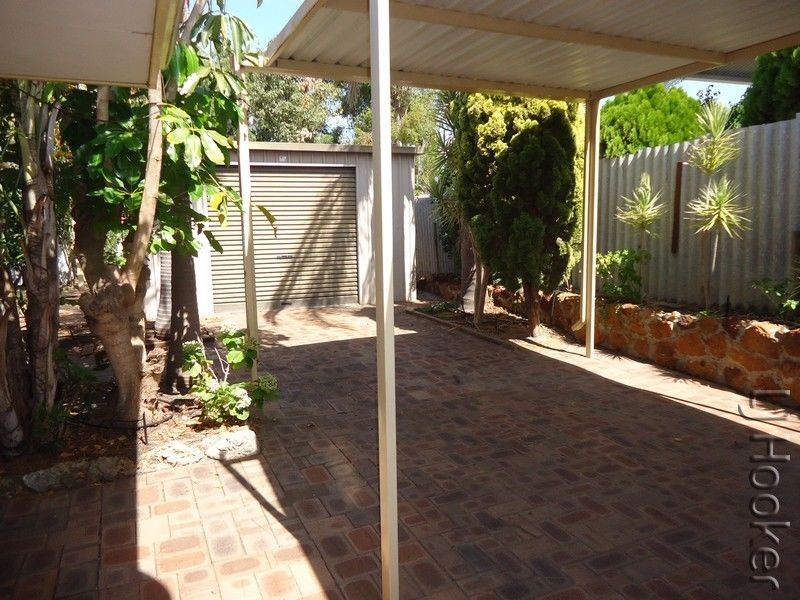 13 Pepperwood Rise, Halls Head WA 6210