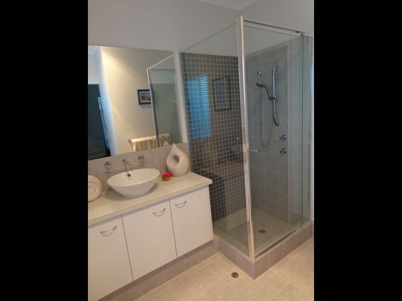 8 Carissa Turn, Halls Head WA 6210