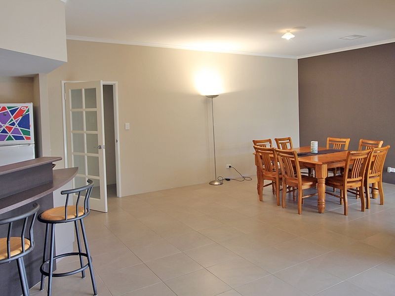 11 Breynia Link, Halls Head WA 6210