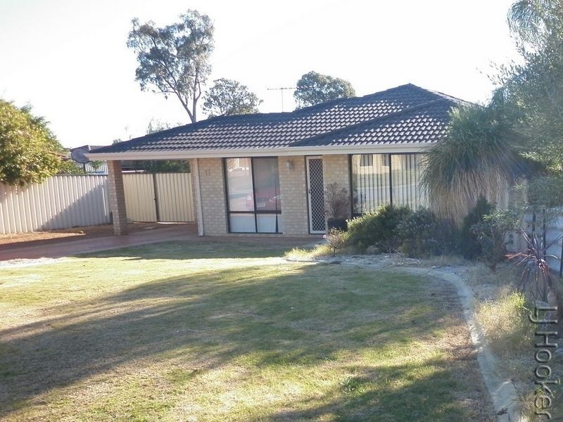 17 Cane Road, Greenfields WA 6210