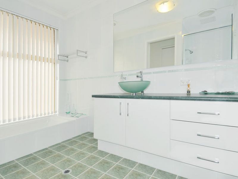 9 Pallinup Place, Dudley Park WA 6210
