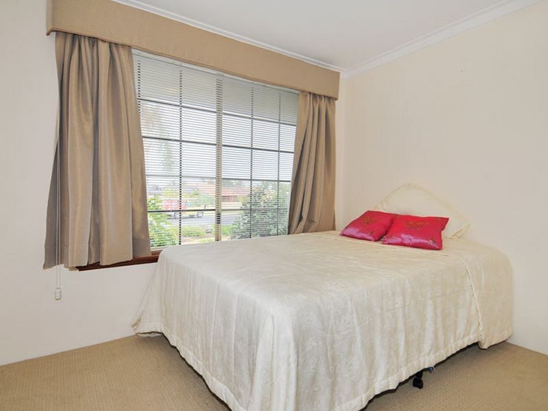 9 Pallinup Place, Dudley Park WA 6210