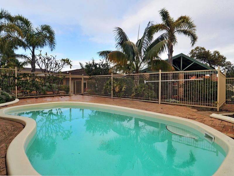 9 Pallinup Place, Dudley Park WA 6210