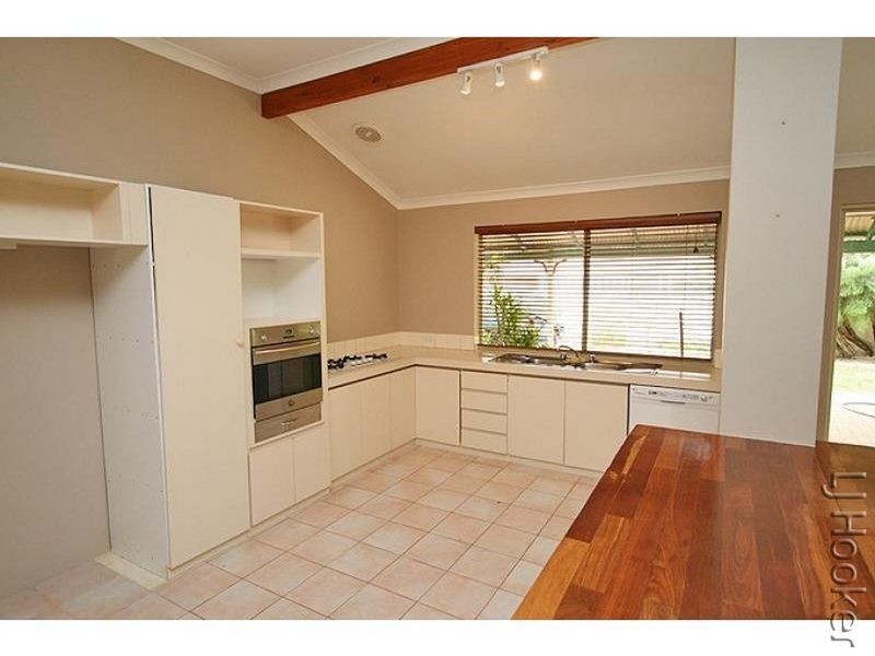 12 Reilly Street, Singleton WA 6175