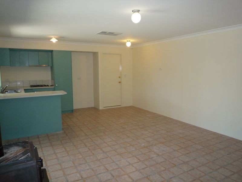 107 Mississippi Drive, Greenfields WA 6210
