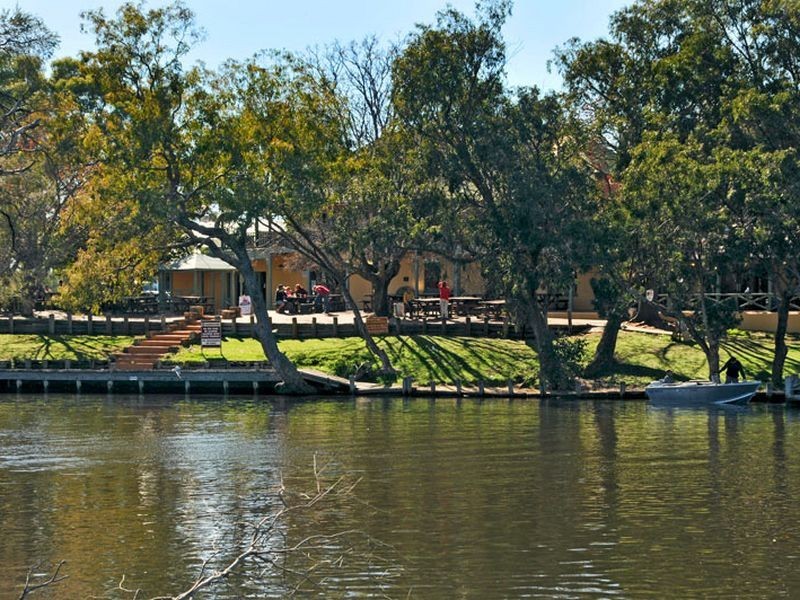 44 Murray Bend Drive, Ravenswood WA 6208