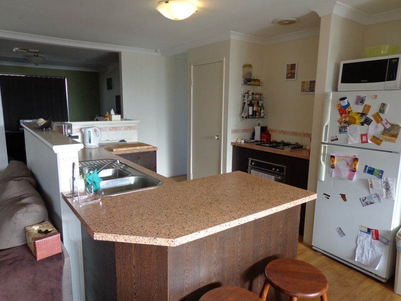 237 Peelwood Parade, Halls Head WA 6210