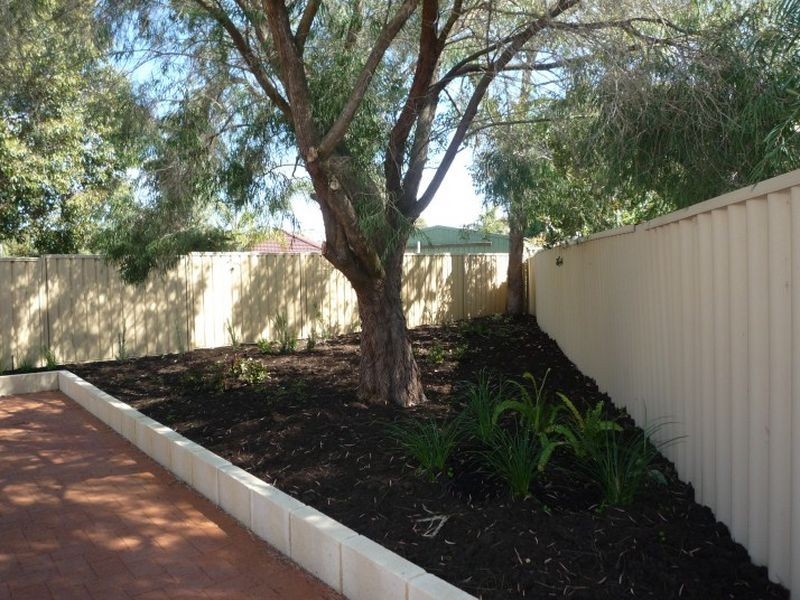 6A Raglan Close, Falcon WA 6210