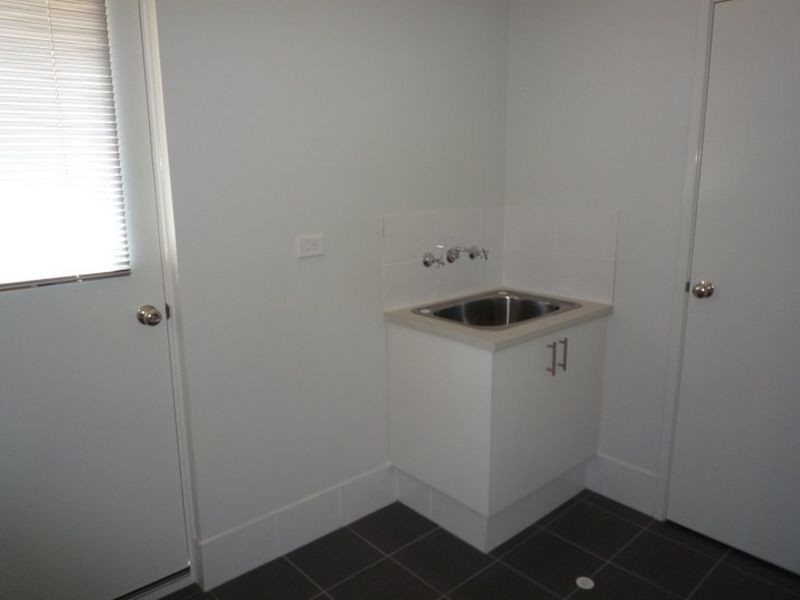 6A Raglan Close, Falcon WA 6210