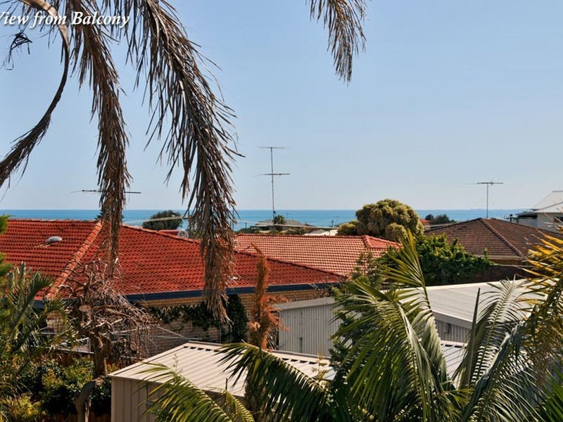 26 Hestia Place, San Remo WA 6210