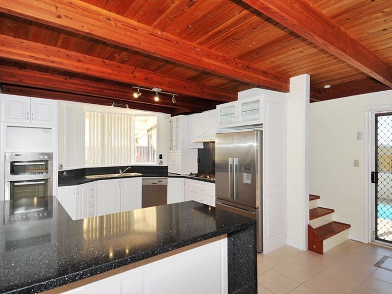 26 Hestia Place, San Remo WA 6210