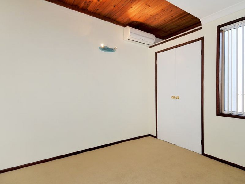 26 Hestia Place, San Remo WA 6210