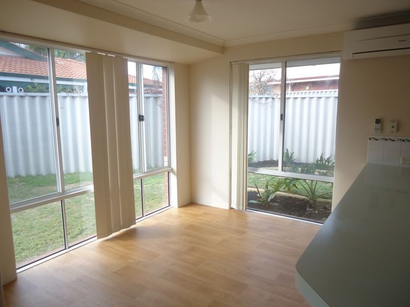 6A Bucentaur Place, Halls Head WA 6210